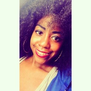 Meet your Posher, Briana